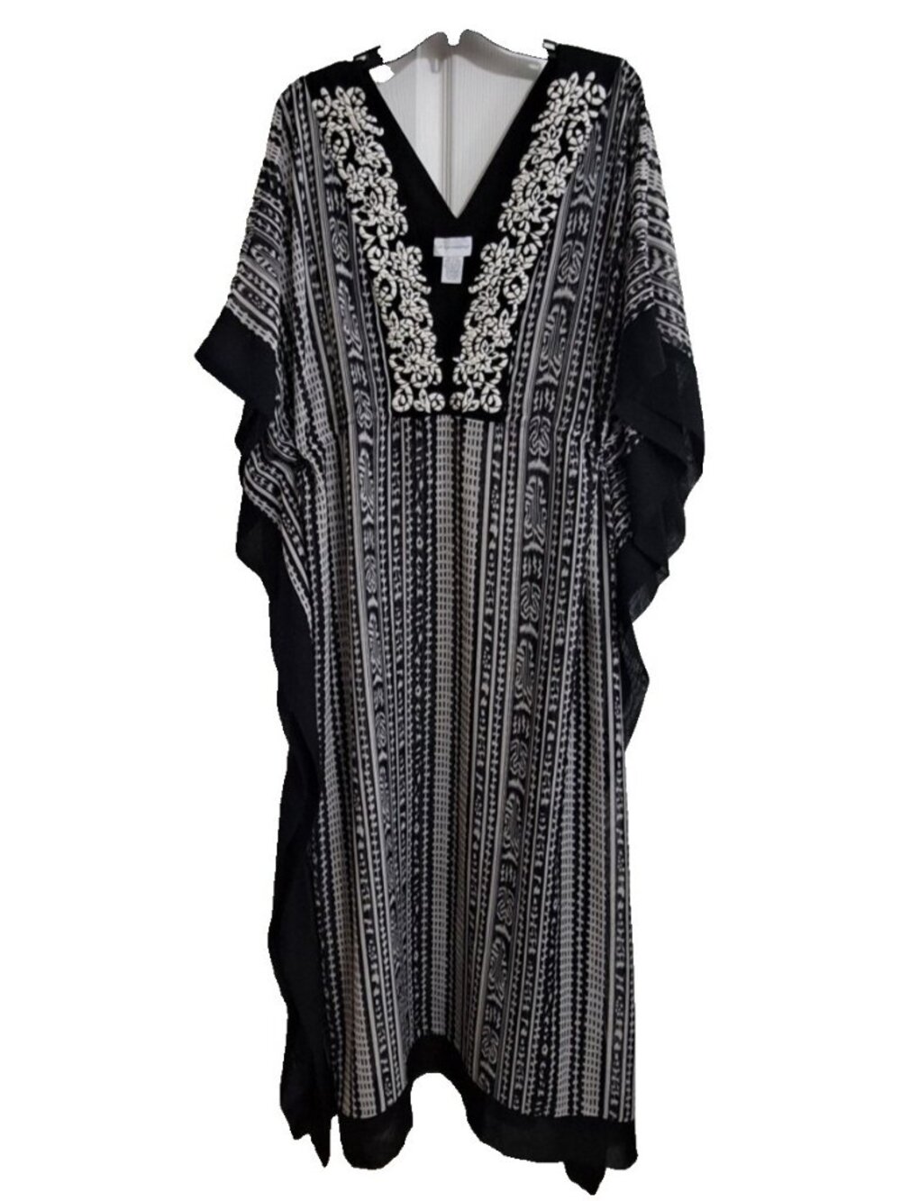 Soft Surroundings Embroidered Kaftan Dress in Black White Print One Size